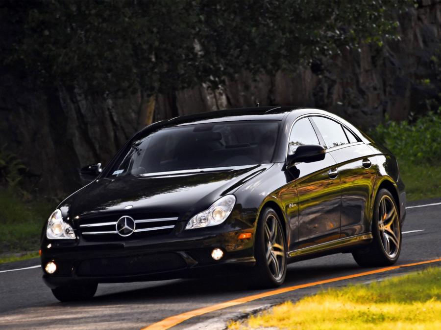  Mercedes-Benz CLS63 AMG 2008 года  (US) (фото 18 из 22)